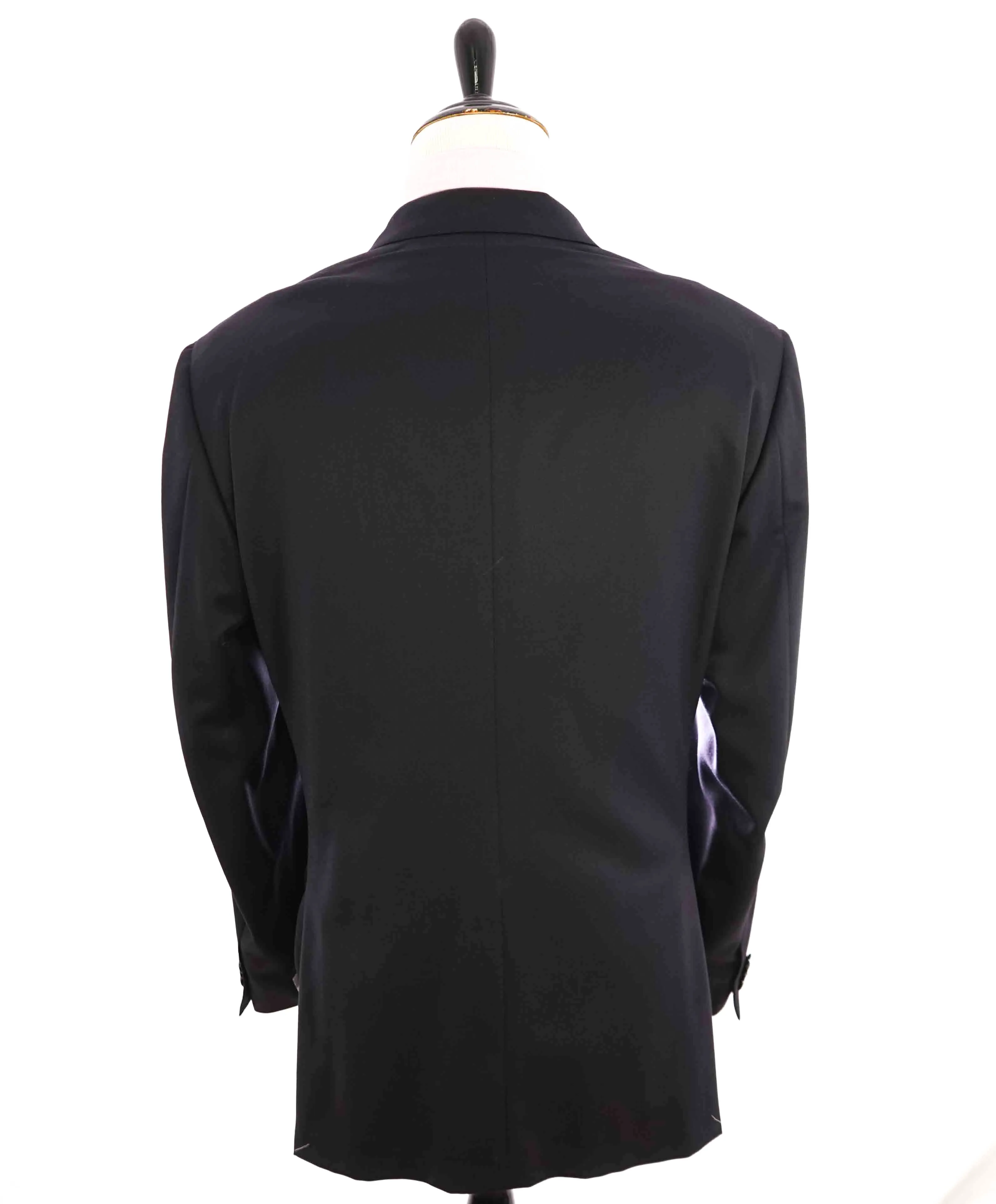 $1,595 CORNELIANI - CLOSET STAPLE  *17,75 MICRONS* Navy Blue Blazer - 46R