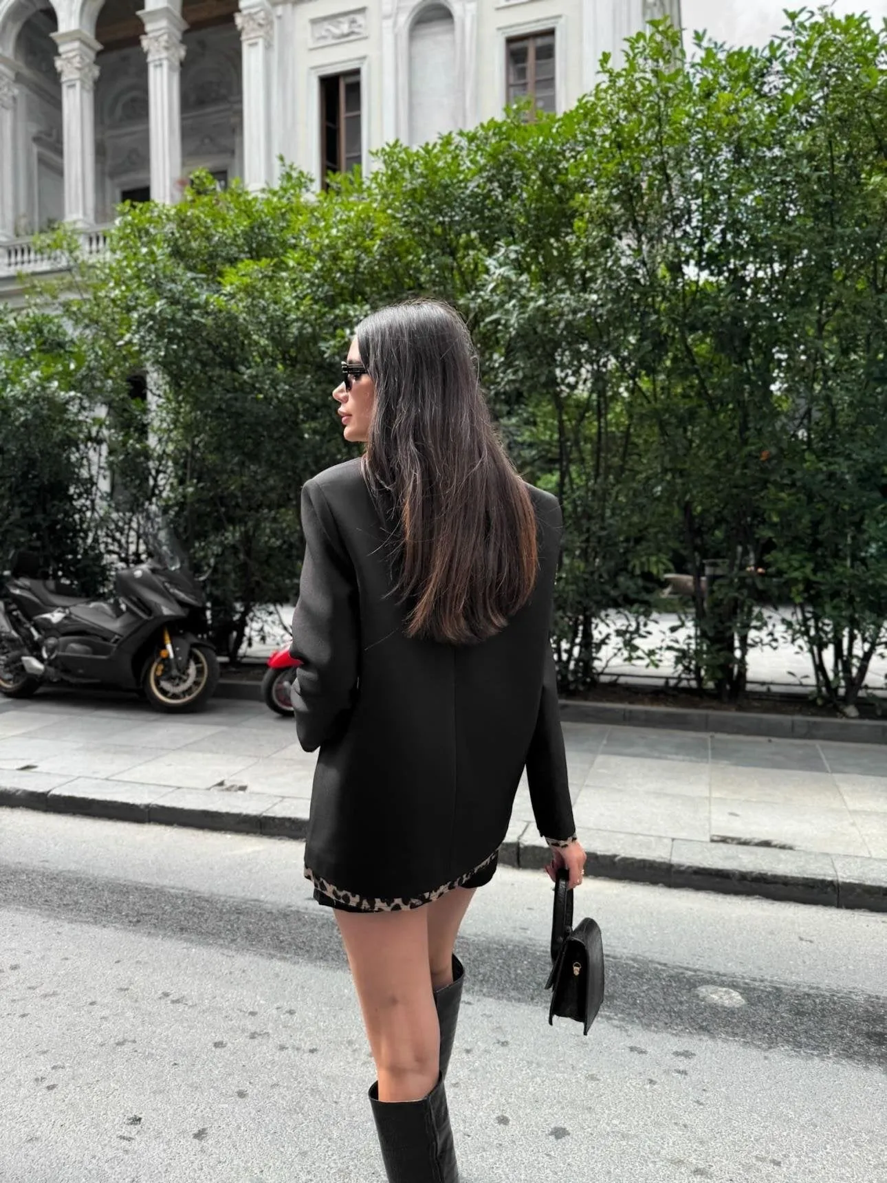Leo Garnilli Black Jacket