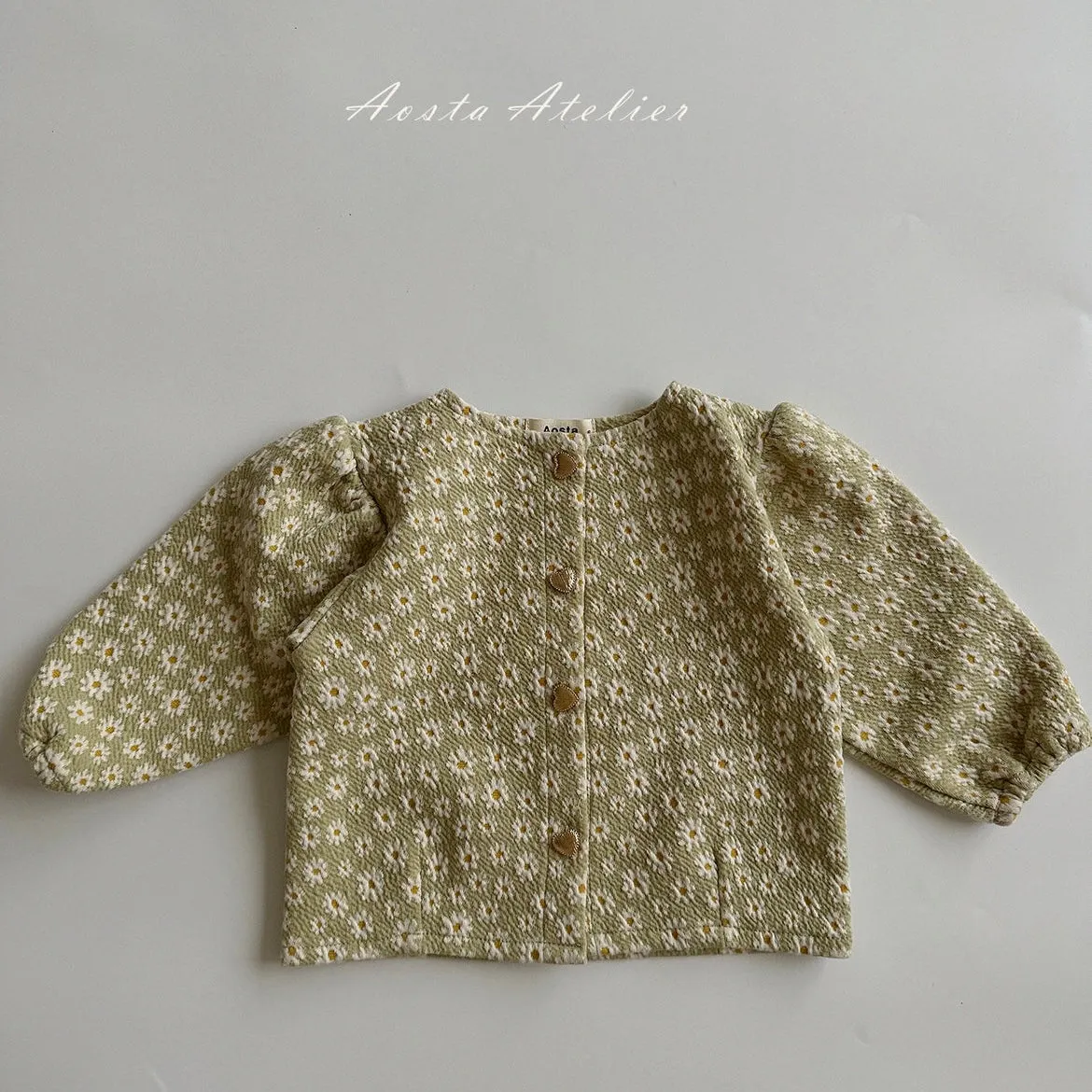 lovely cardigan / green flowers [aosta]